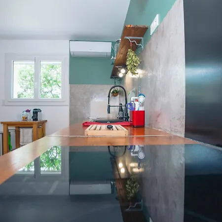 Agreable Maison Avec Piscine Proche Des Cevennes Willa