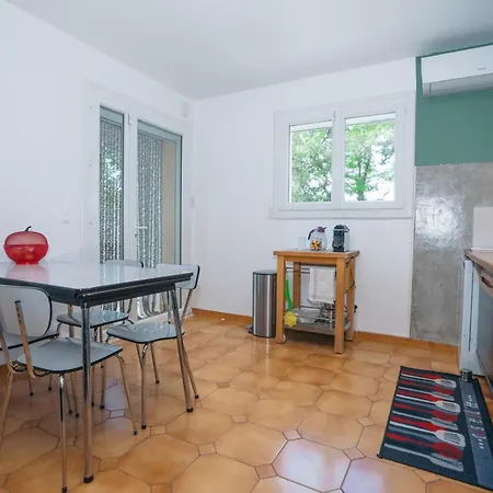 Agreable Maison Avec Piscine Proche Des Cevennes Rochegude (Gard)