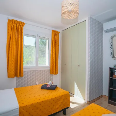 Agreable Maison Avec Piscine Proche Des Cevennes Rochegude (Gard)