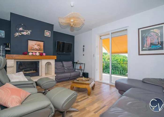 Agreable Maison Avec Piscine Proche Des Cevennes